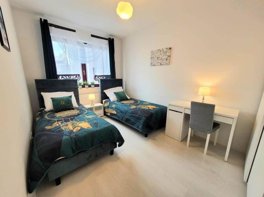Apartment Sophie 3 Rooms, 2 Bathrooms, 8 Persons Kraków Eksteriør billede