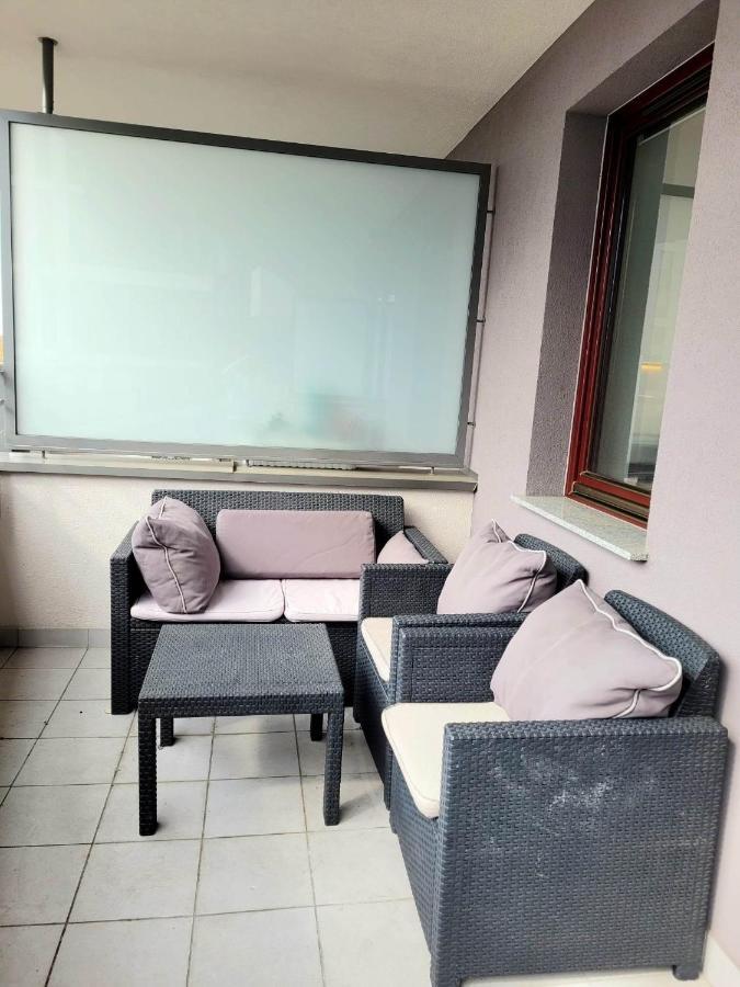 Apartment Sophie 3 Rooms, 2 Bathrooms, 8 Persons Kraków Eksteriør billede